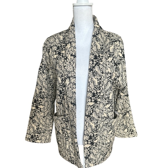 Autres Filles Jackets & Blazers - Floral Black and Cream Blazer